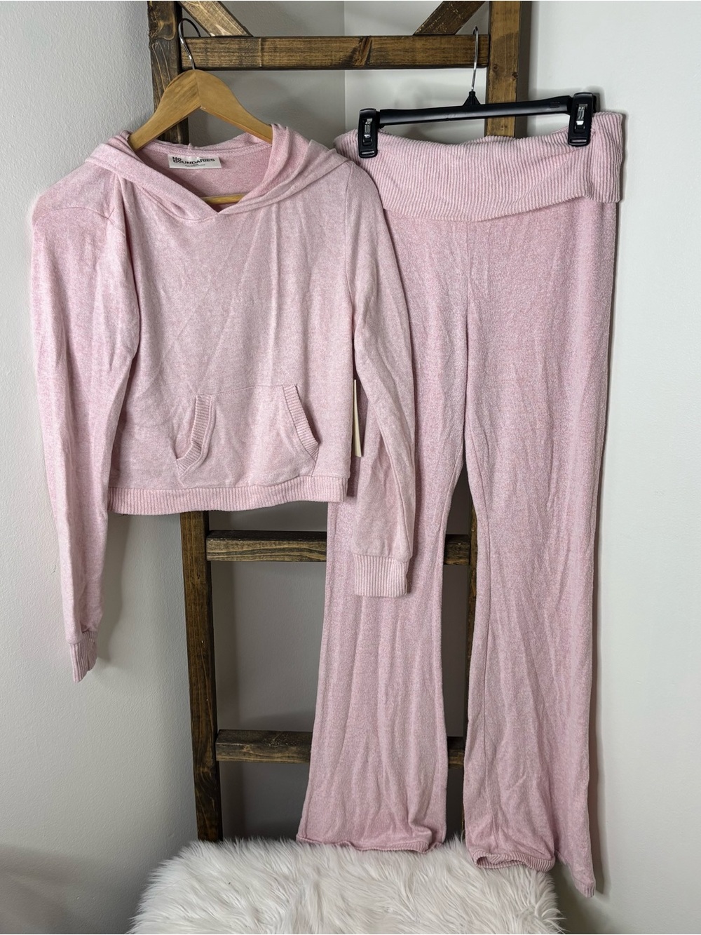 No Boundaries Cozy Pink Knit Hoodie & Lounge Pants Set Size L